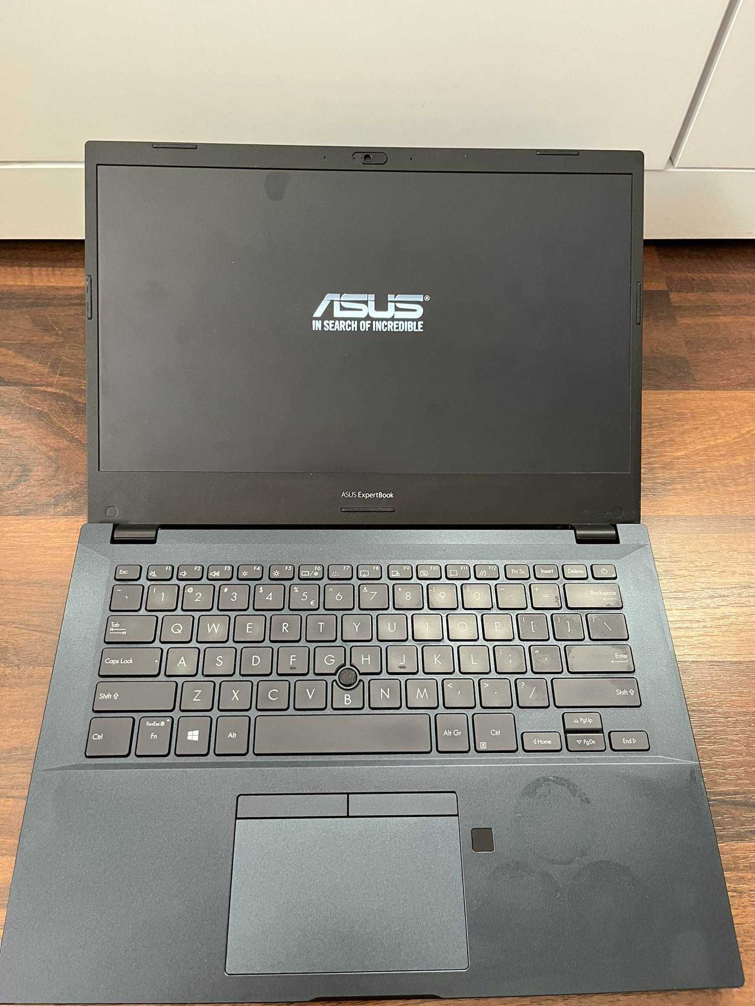 Laptop ASUS P2451F, 15,6", i5-10210U, 8GB RAM, 256GB SSD