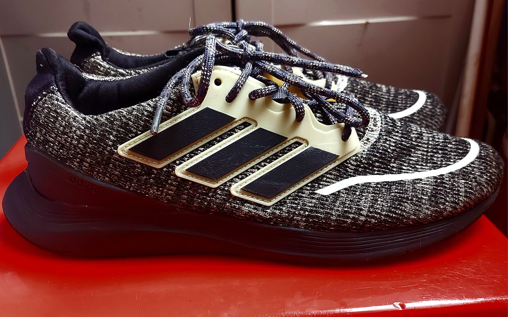 Adidas Energyfalcon Sneakers-42/27cm