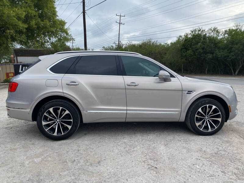 2017 Bentley Bentayga