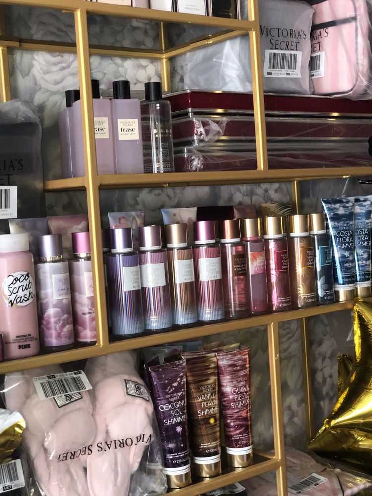 ГОРТАЙТЕ ФОТО! Набір міст та лосьон, Косметика  Victoria’s Secret