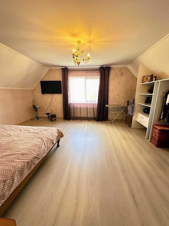 Продам новий будинок в Бровари , р-н Старий центр