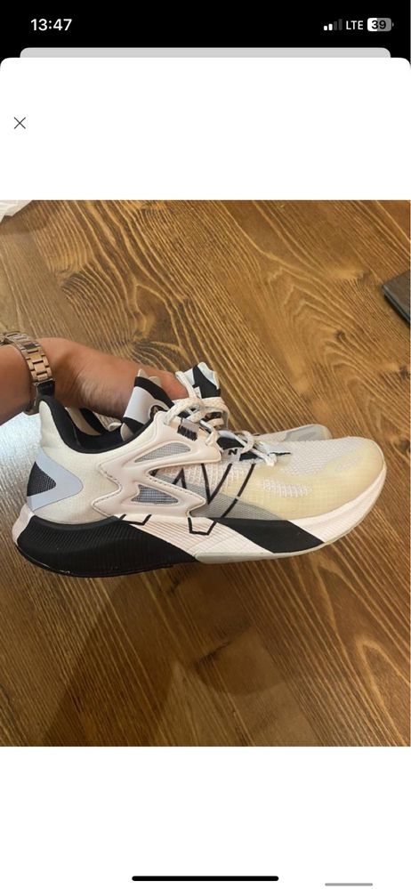 Кросівки бігові New Balance
