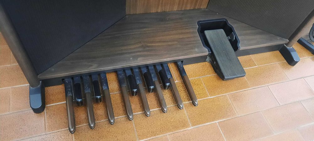 Orgão ELKA C92  (100% Funcional)