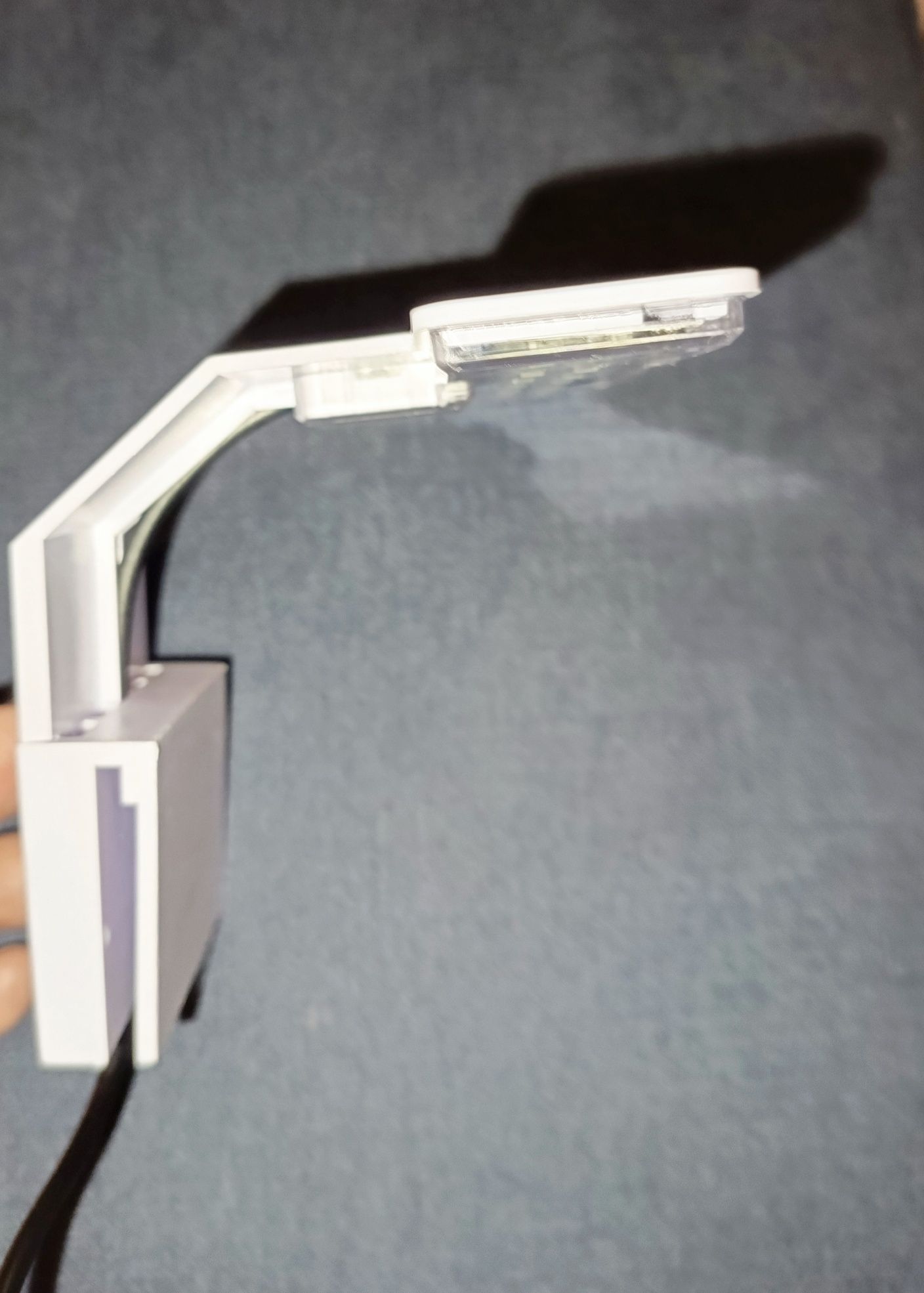 Lampka LED do akwarium NOWA 7 Wat z pudelkiem