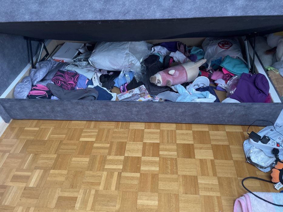 Łóżko szare otwierane