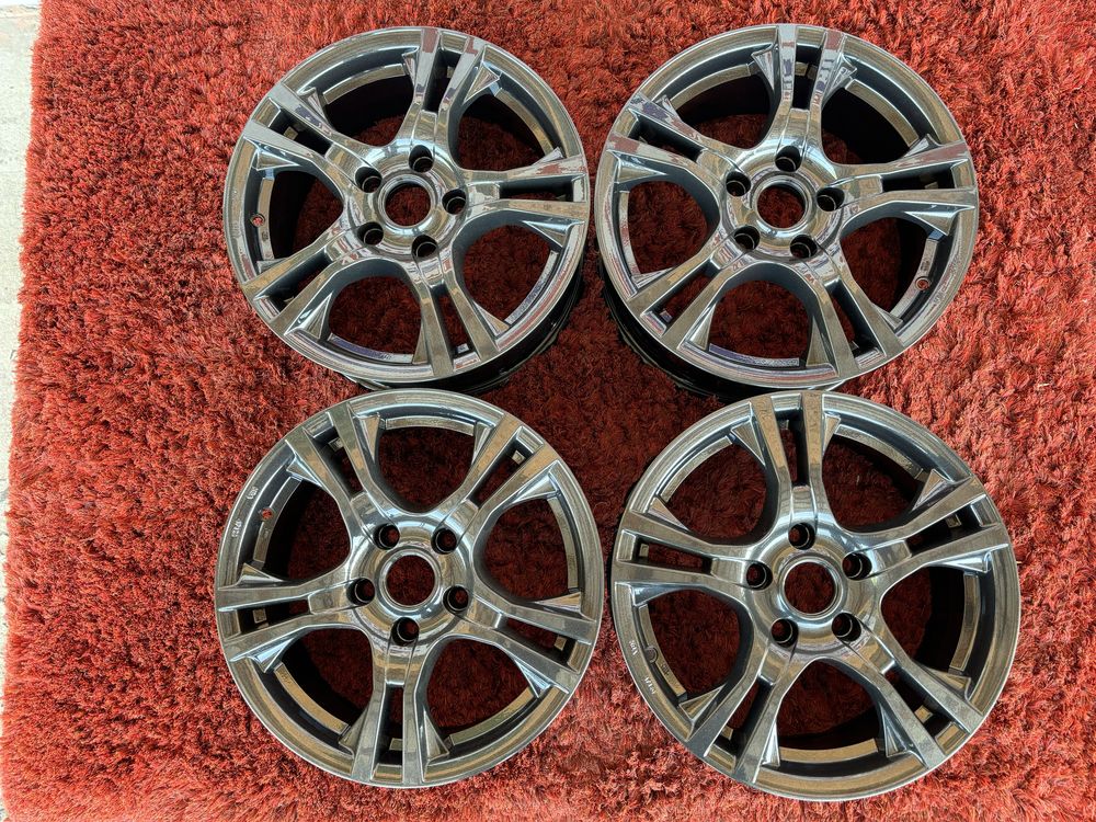 Mitsubishi Kia Hyundai Suzuki Mazda Nissan R16 5x114,3