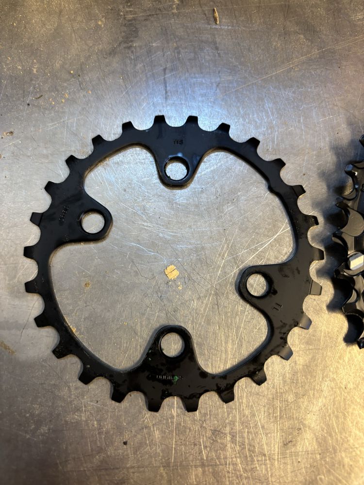 Blaty korby shimano deore FC-M5100-2B 11s