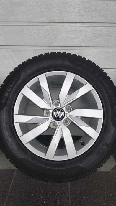Koła Vw Passat B8 T Roc Audi 16"opony zima 215/60/16 5x112(OL1941)