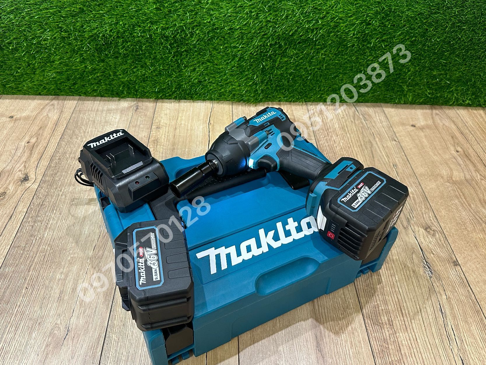 Аккумуляторный Гайковерт Makita DTW850BL 36V 9Ah крутящий момент 850Нм