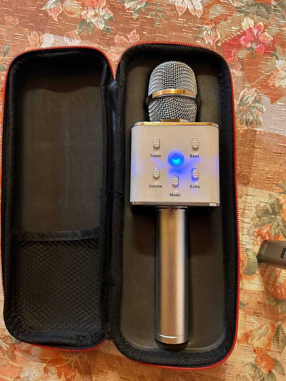 Мікрофон/колонка Wireless Microphone  Hifi Speaker-Q7