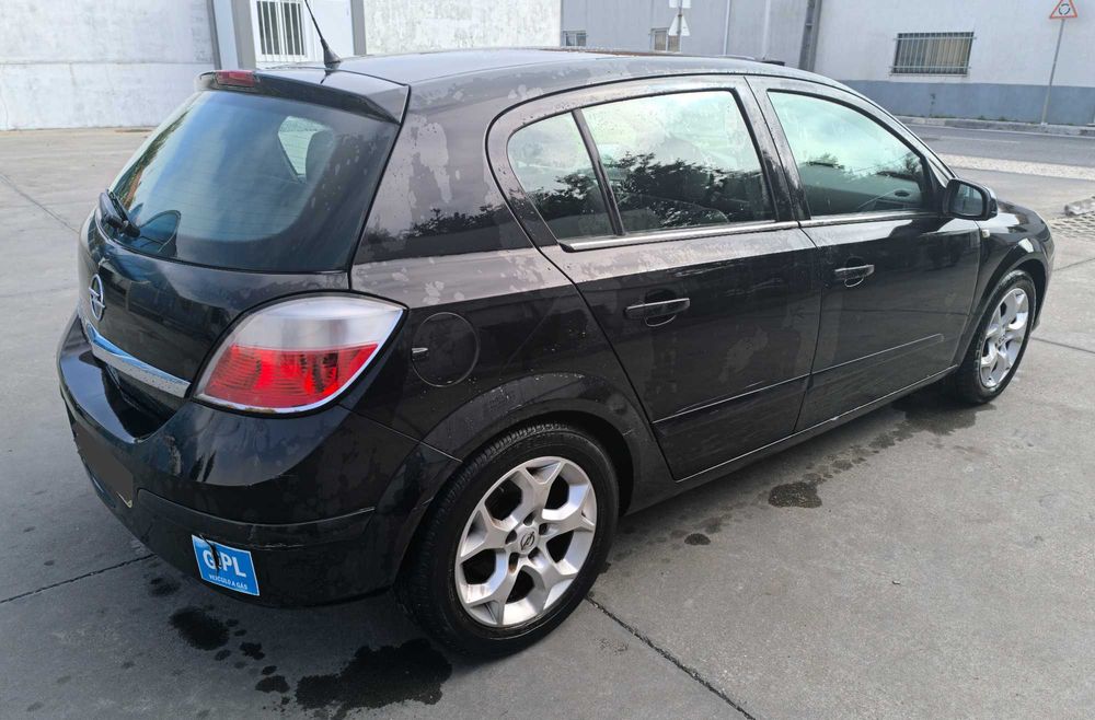 Opel Astra 1.4 GPL