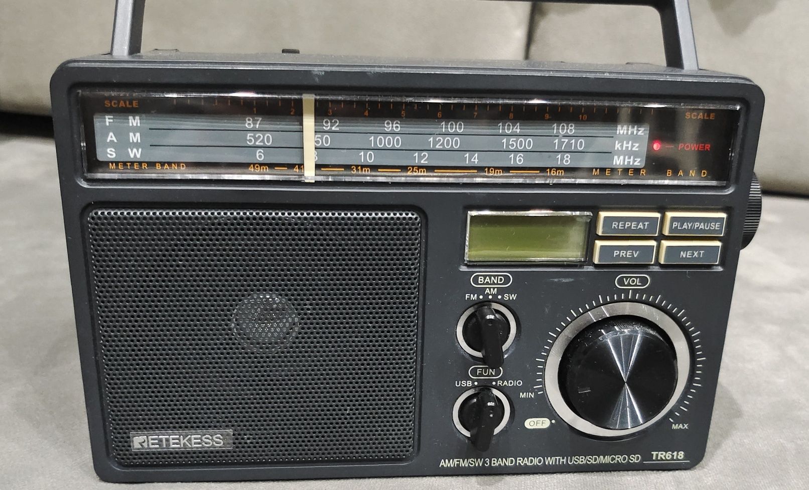 Radio na baterie AM, FM, SW Retekess TR618