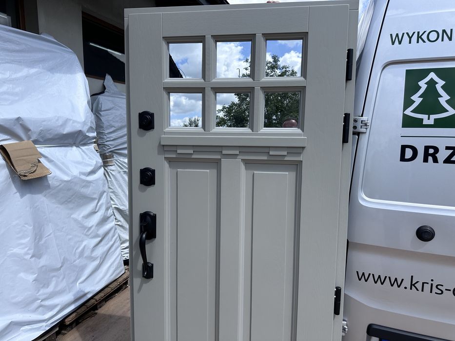 Drzwi zewnętrzne drewniane Schlage Na wymiar montaż cała Polska i UE