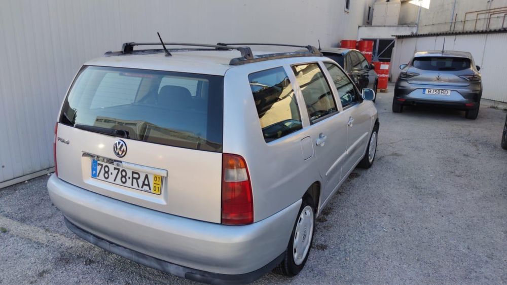 Polo variant 2001