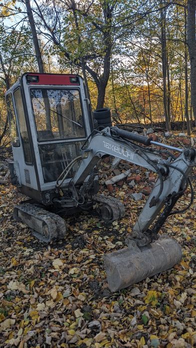 Продам міні екскаватор 1.6т.Takeuchi