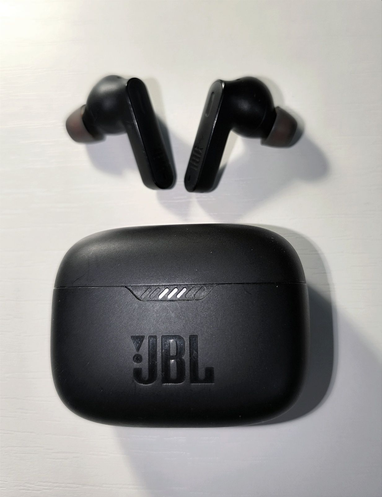 Наушники JBL Tune 230NC Black (JBLT230NCTWSBLK)