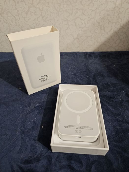 Apple MagSafe Battery Pack