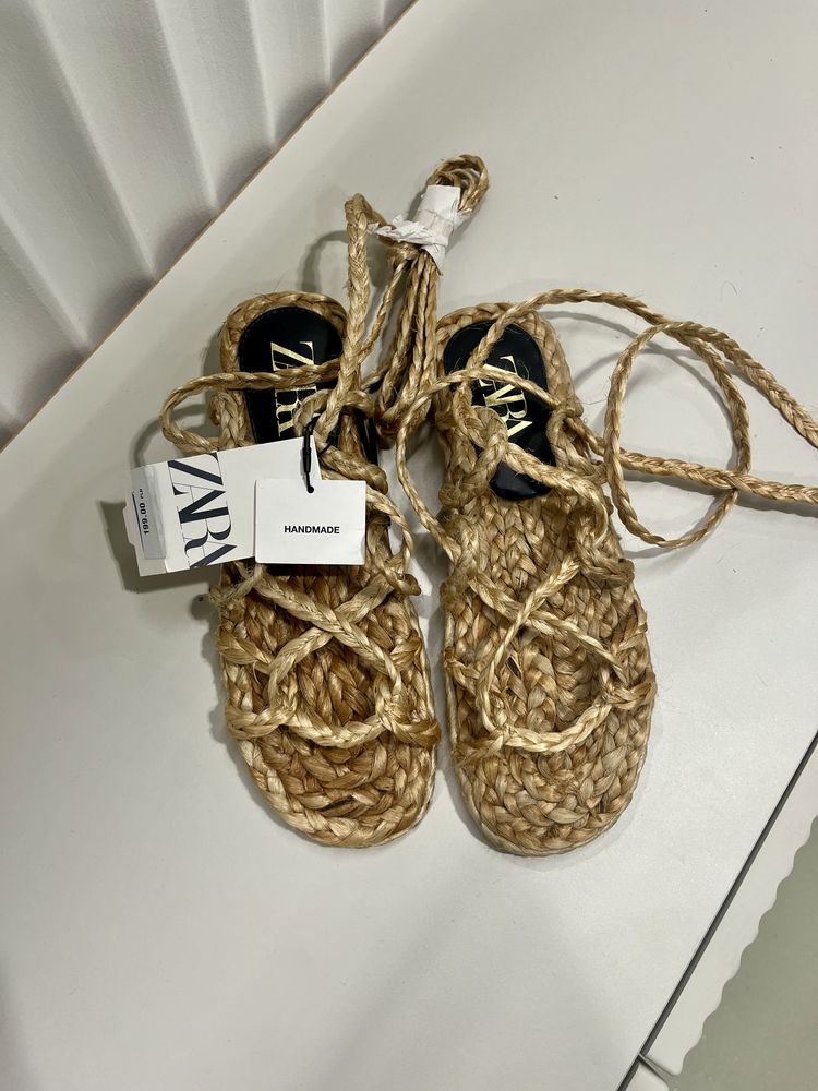 Rustykalne to uznane sandały z rafii Zara handmade nowe