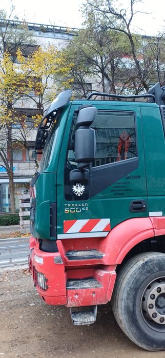 Iveco 6x4 com grua hiab 232 e bascula