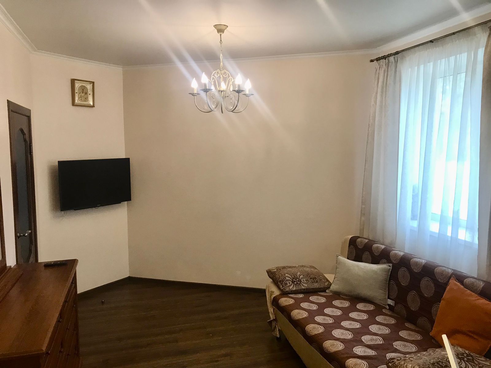 Оренда квартири подобово. Затишна двох кімнатна квартира -"євро- двох