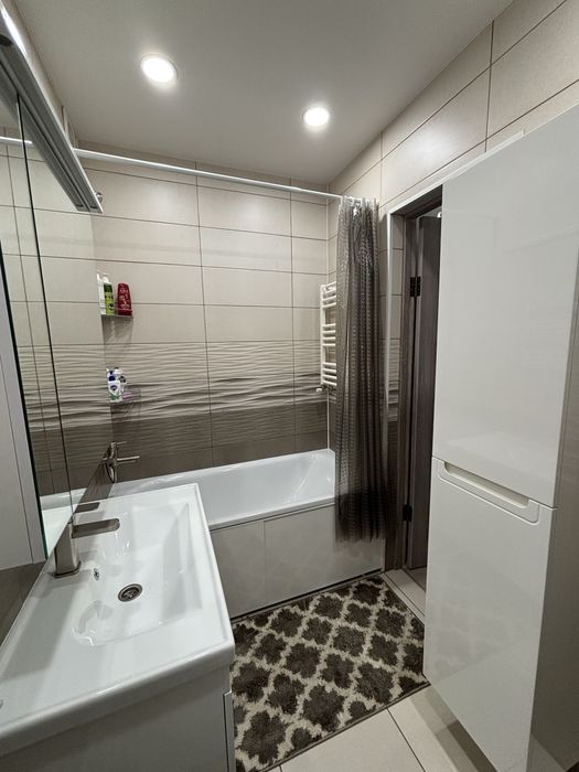 Продам 2-х кімнатну квартиру