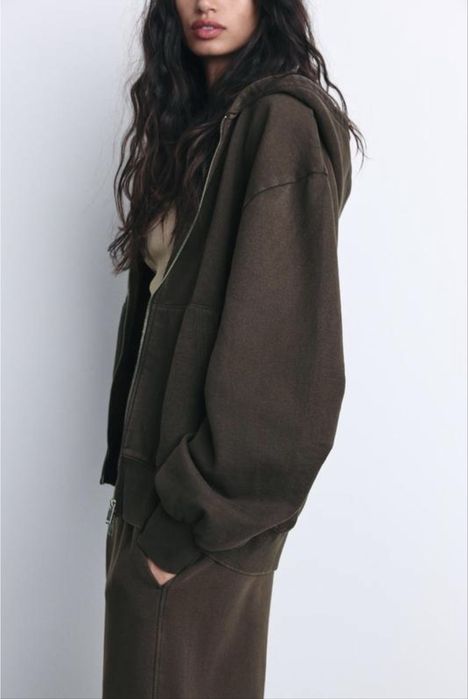 Костюм zara шоколадний