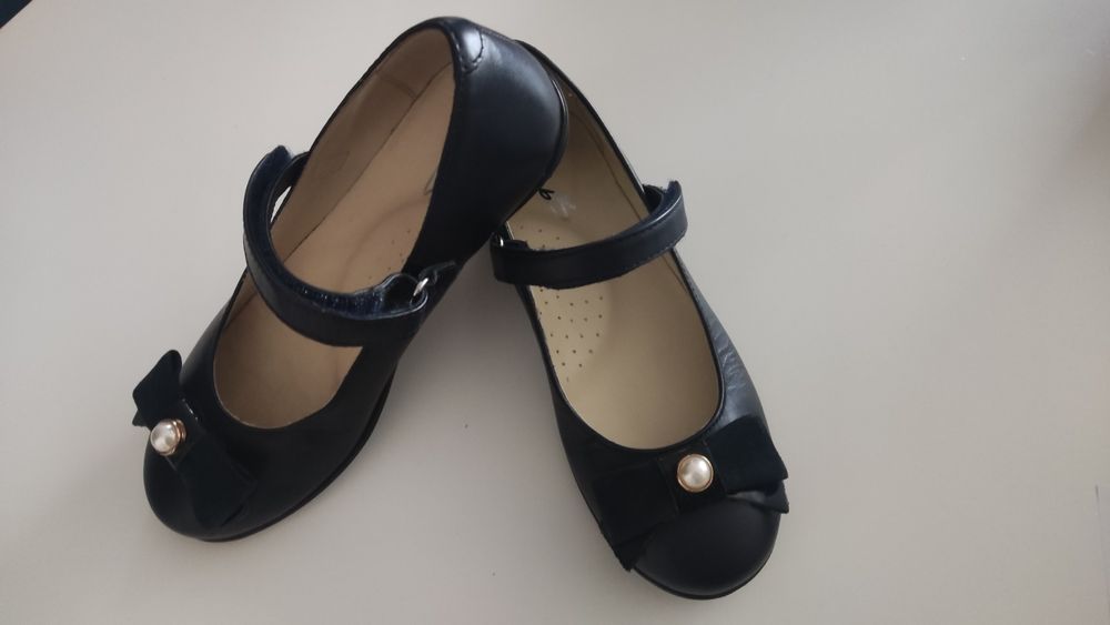 Baleriny czółenka Bartek skóra granatowe 31