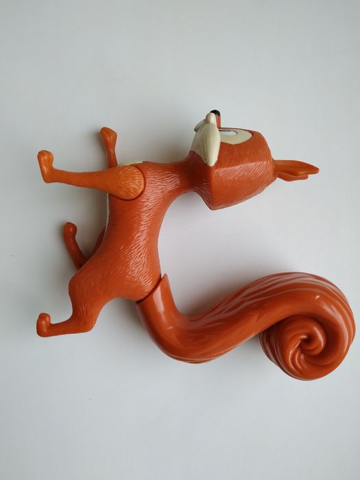 Игрушка Белка Macdonald's 2000 годов