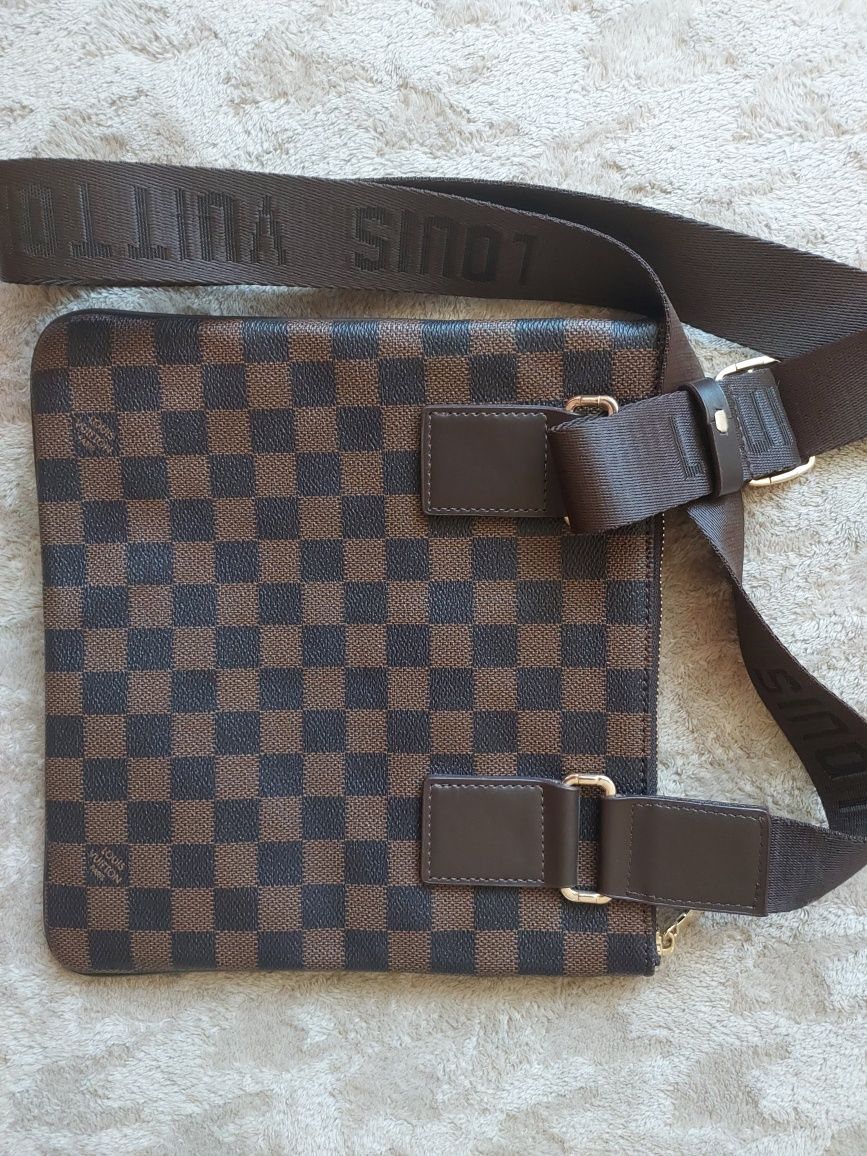 Сумка почтальонка,  планшетка Louis Vuitton