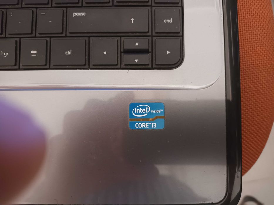 Portátil HP G6 em excelente estado (i3)