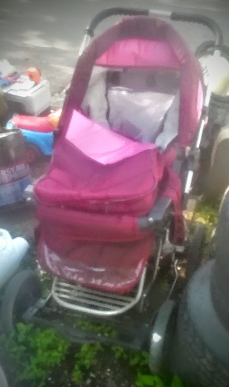Продам детскую коляску