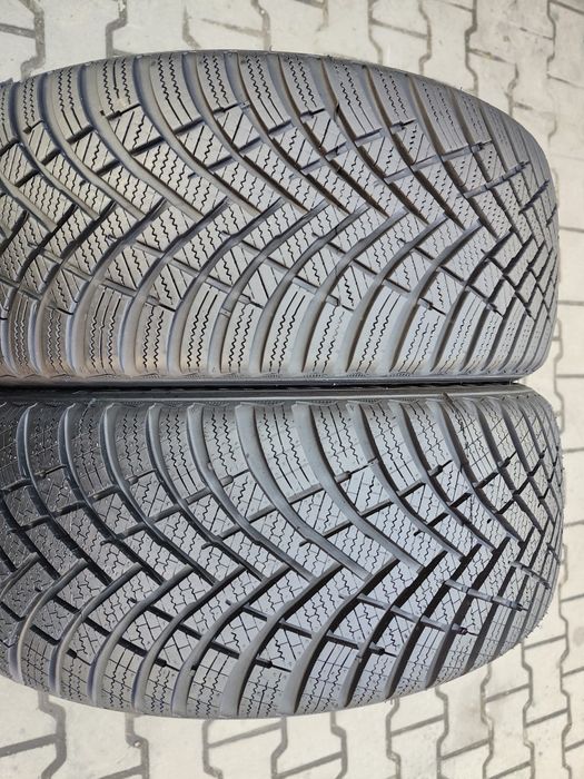 205/45/17 Hankook Winter Icept RS3