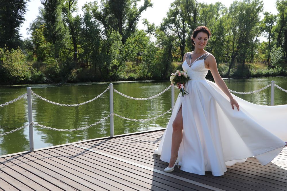 Свадебное платье