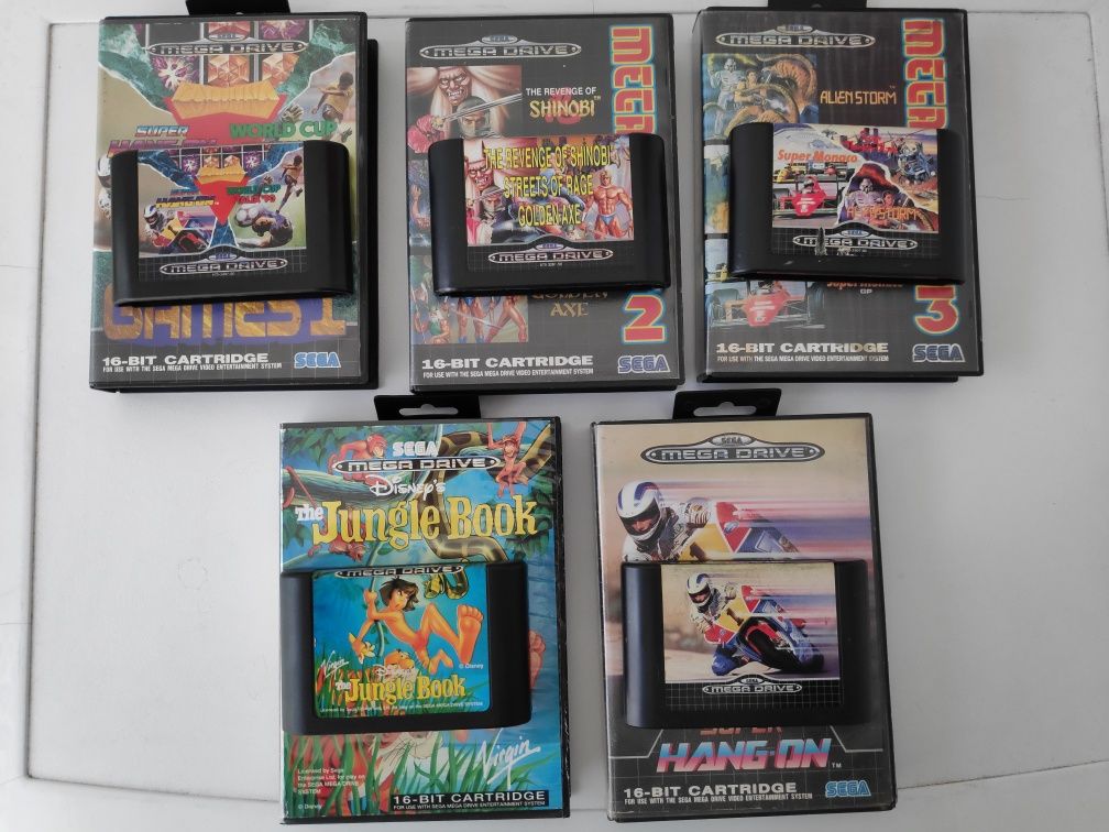 Jogos Sega Mega Drive + Consola Mega Game II