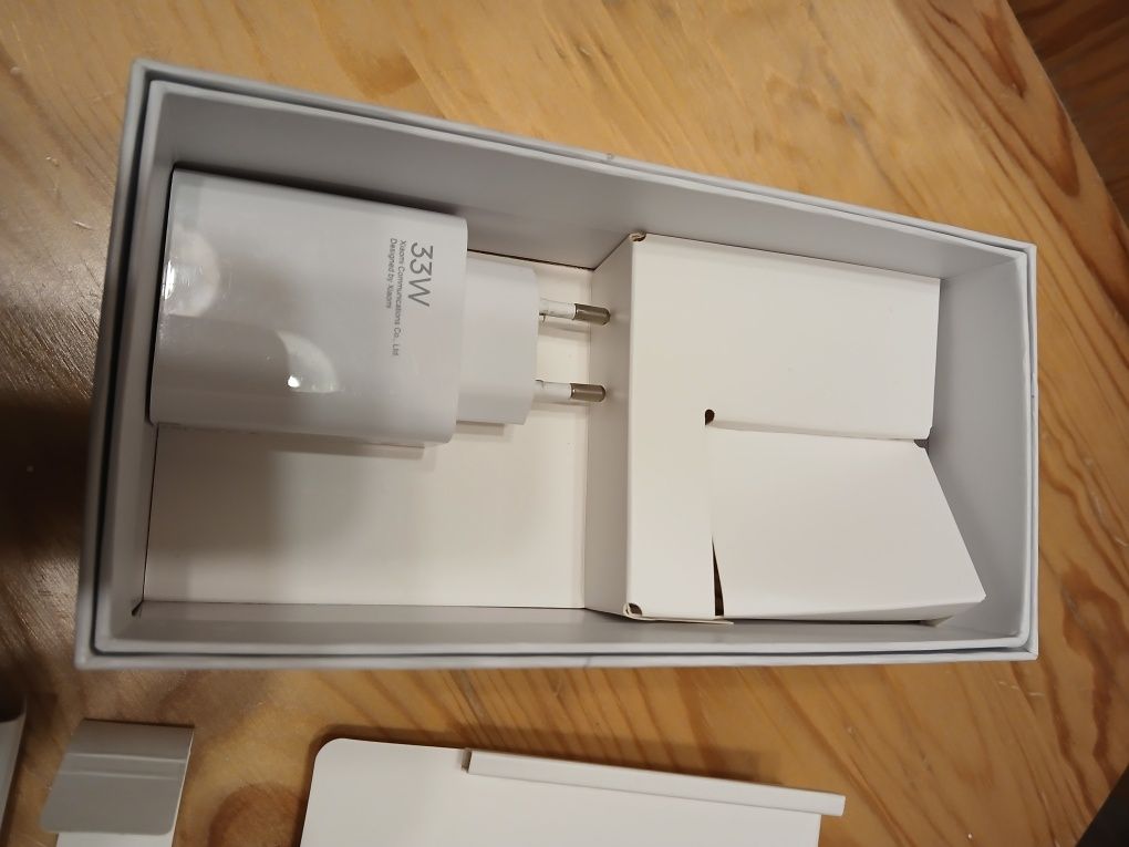 Sprzedam Xiaomi Redmi Note 12