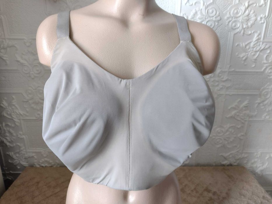 Бюстгальтер р 40 gg 75 j от marks & spencer