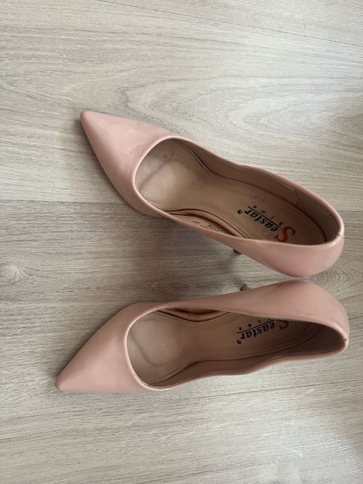 Женские туфли, босоножки