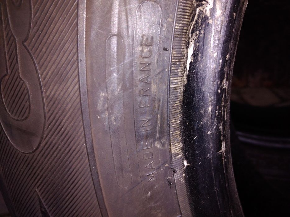 Зимова резина 235/65r16c