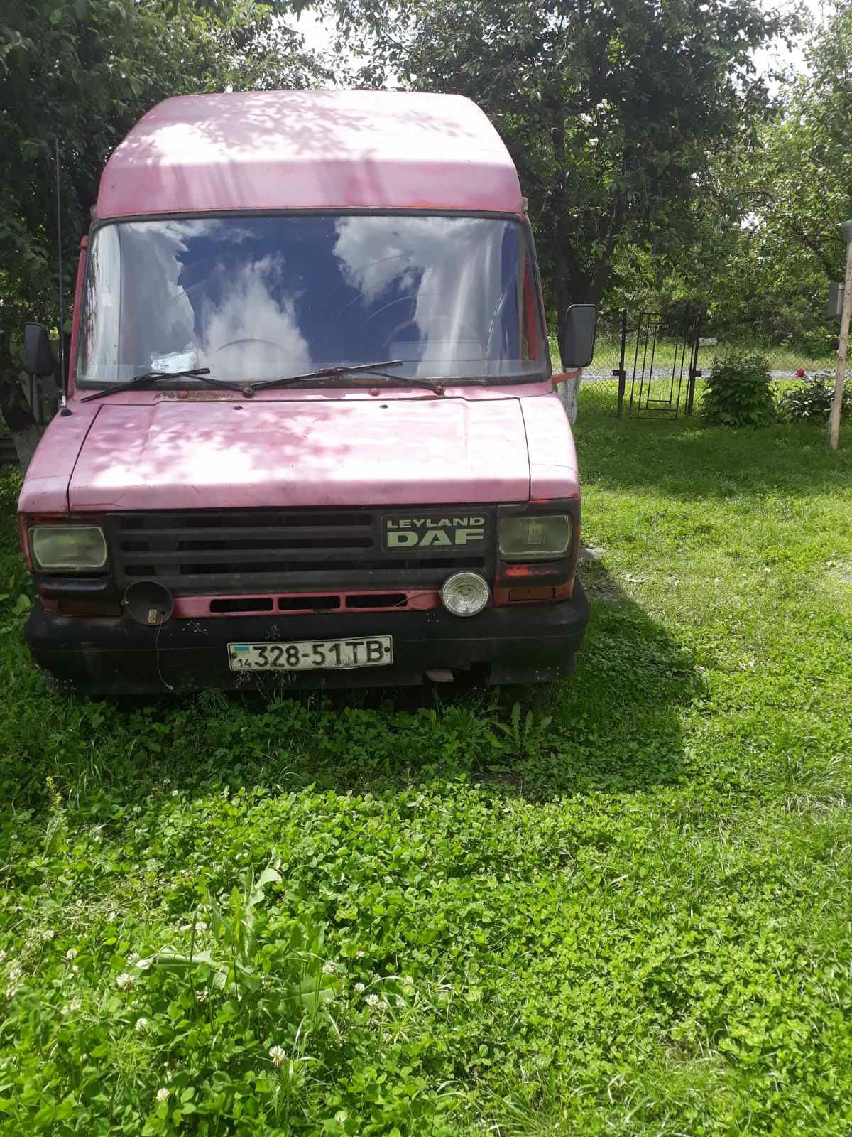 Бус Daf 400 фургон