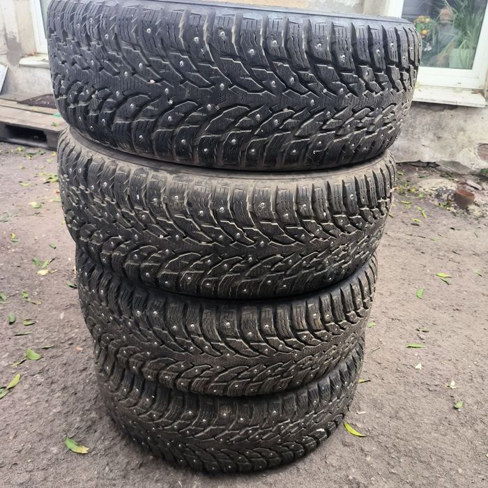 Зимові шини R18 235/60, 4шт Nokian Hakkapeliitta 9 SUV