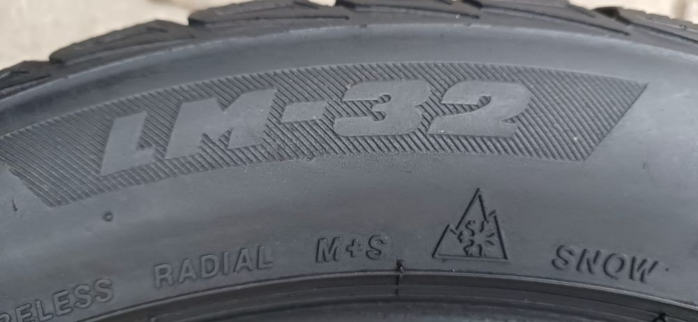 Opony zimowe 225/50 R17 Bridgestone 4 sztuki