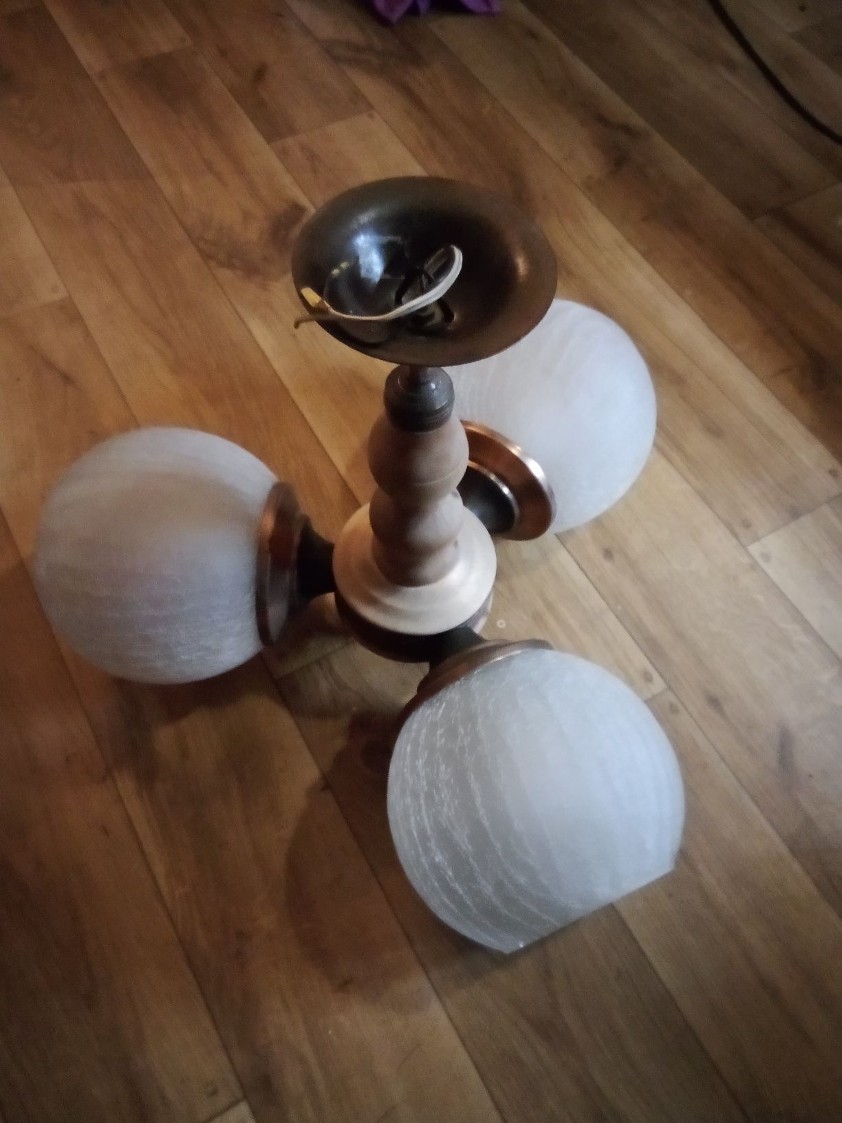 Żyrandol vintage 3 kule