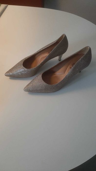 Sapatos de salto alto mulher Eggo's - Tamanho 40