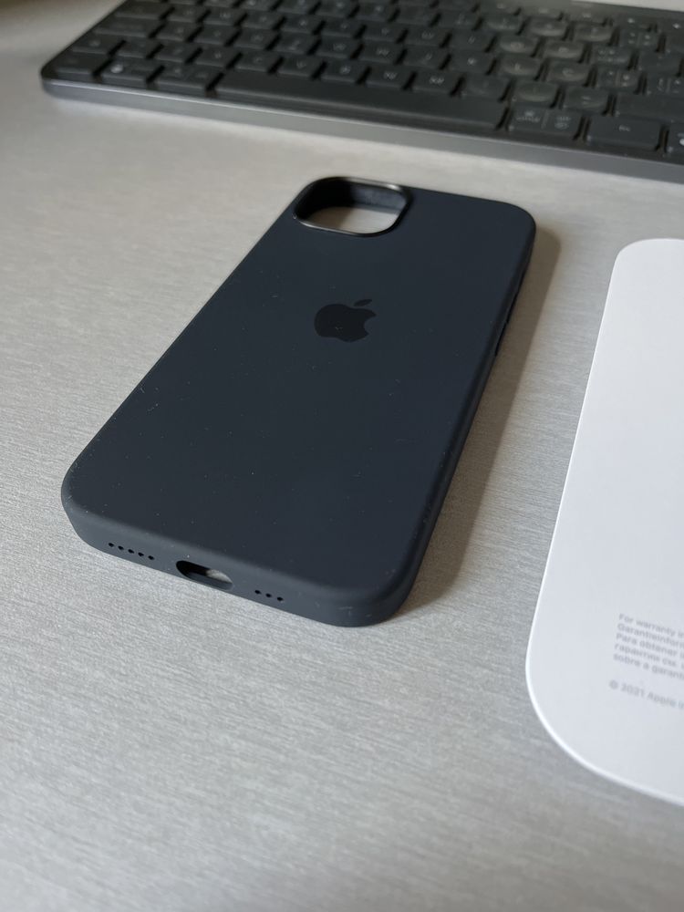 Capa original Apple iPhone 13 Silicone com MagSafe