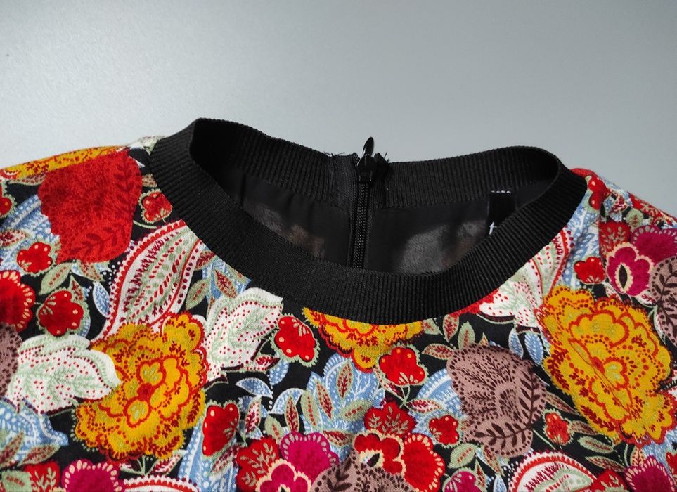 Krótka sukienka z długim rękawem Zara XS wiskoza nowa