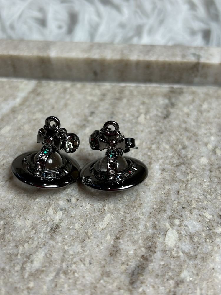 Серьги Vivienne Westwood new petite orb earings сережки