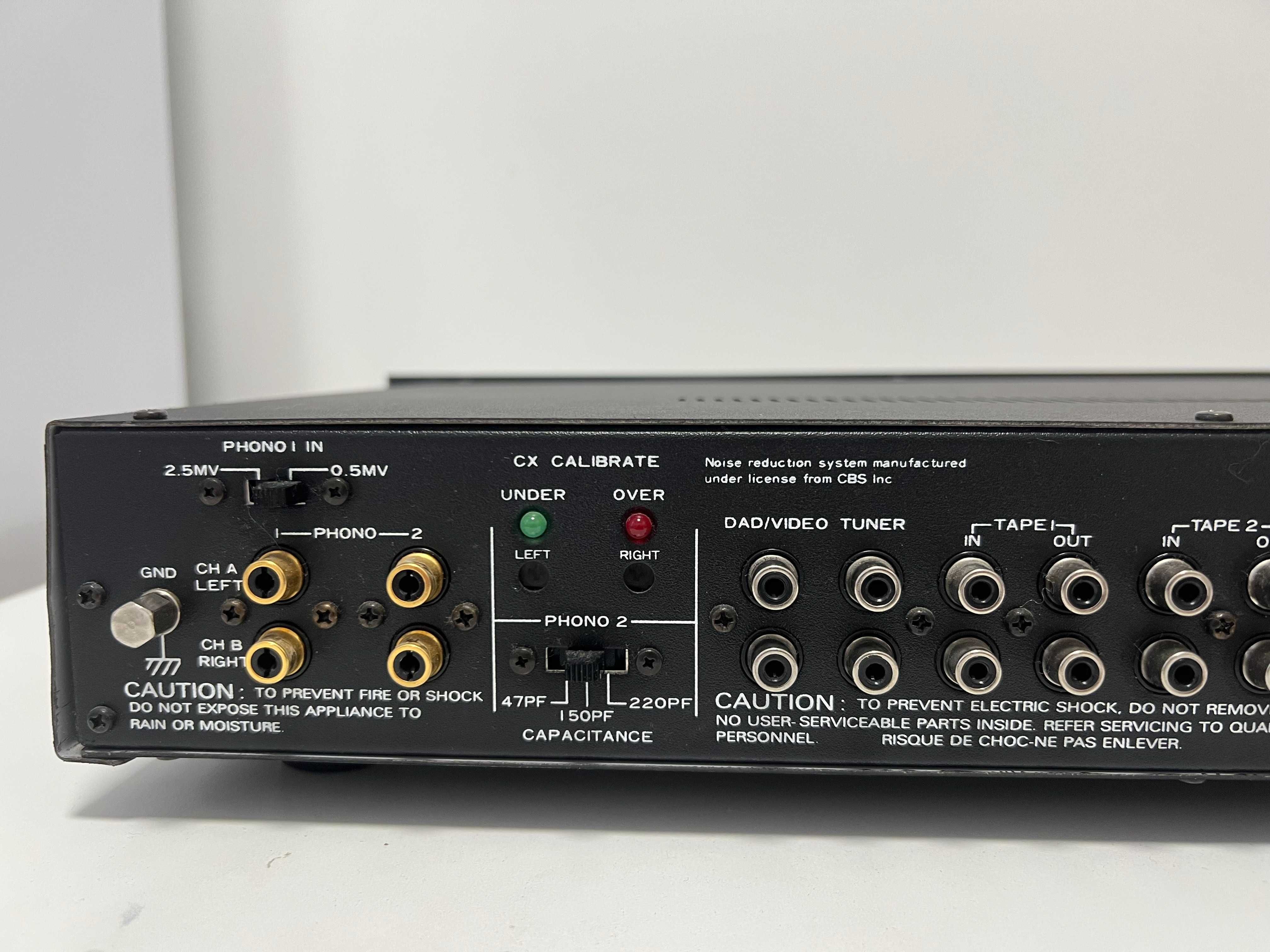 Продам предусилитель Adcom Gfp-1a