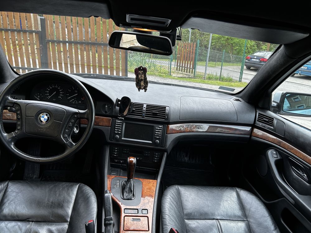 BMW E39 530iA + LPG