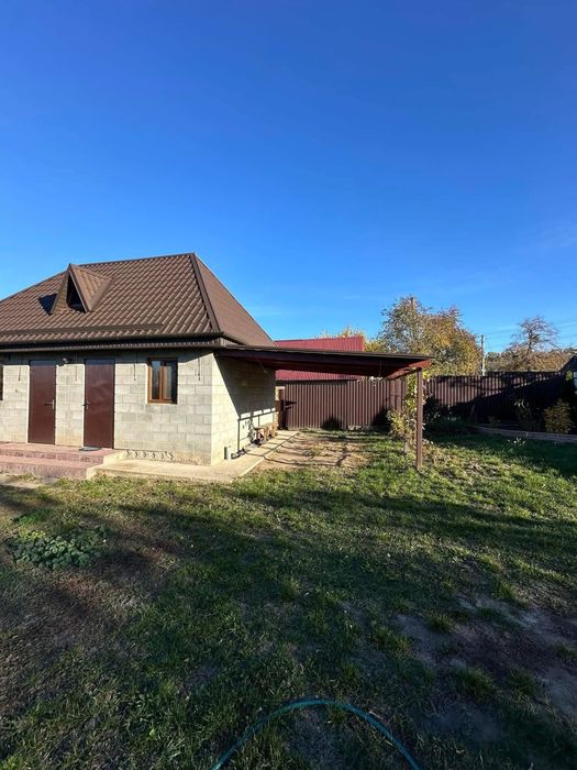 Тарасівка. Продаж будинку з виходом до водосховища