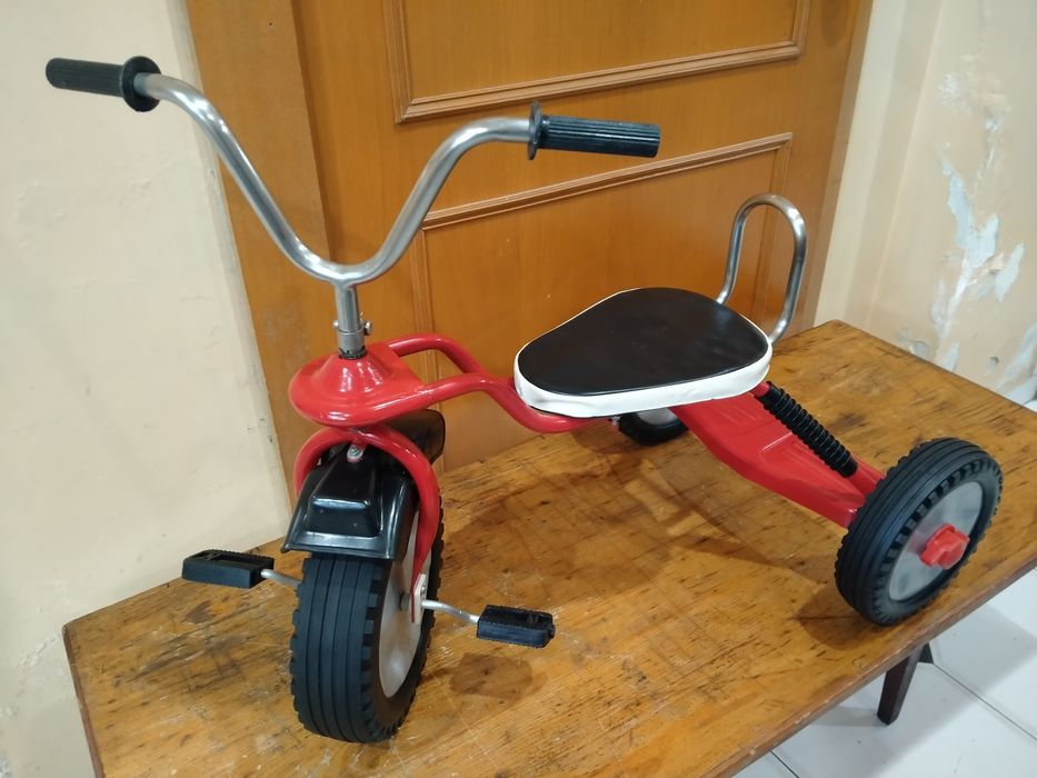 Велосипед Жук СССР детский трёхколёсный